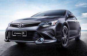 2018 Toyota Camry 2.5 Hybrid Luxury Price, Reviews and 